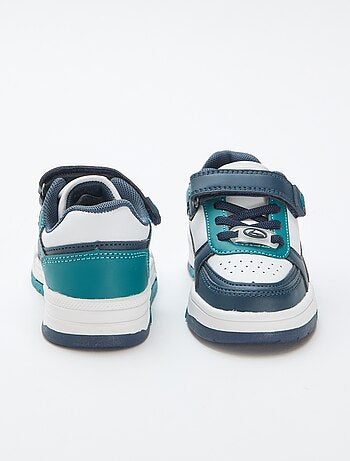 Zapatillas bajas con velcro