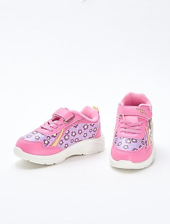 Zapatillas bajas con velcro 'La casa de Gabby'