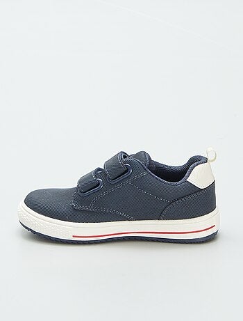 Zapatillas bajas con velcros