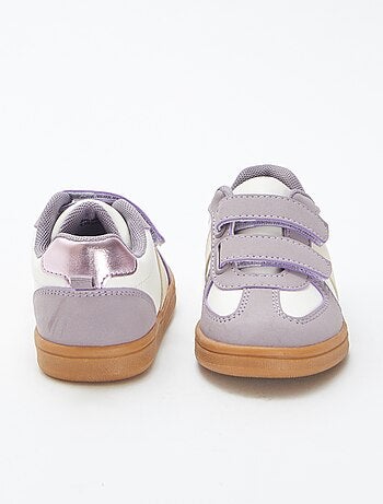 Zapatillas bajas con velcros