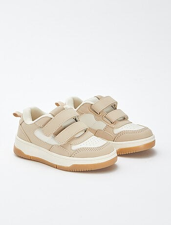 Zapatillas bajas con velcros tipo skate