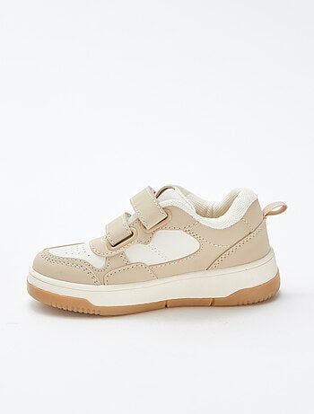 Zapatillas bajas con velcros tipo skate