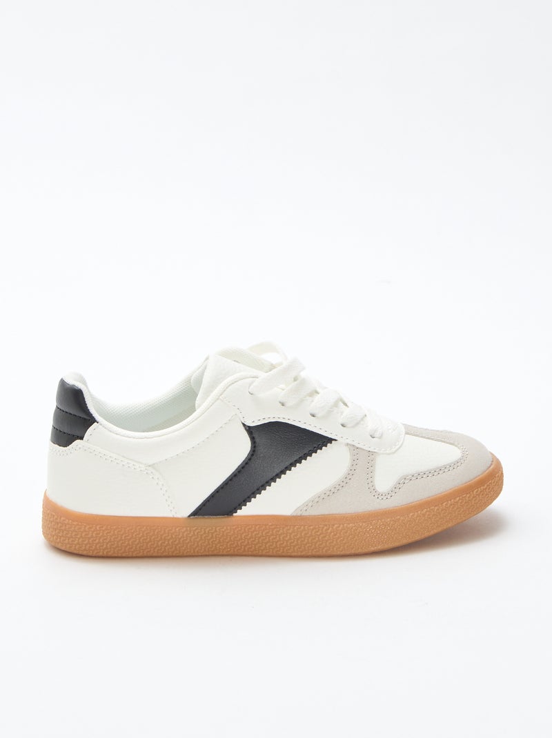 Zapatillas bajas de ante con pieza contrastada Blanco - Kiabi