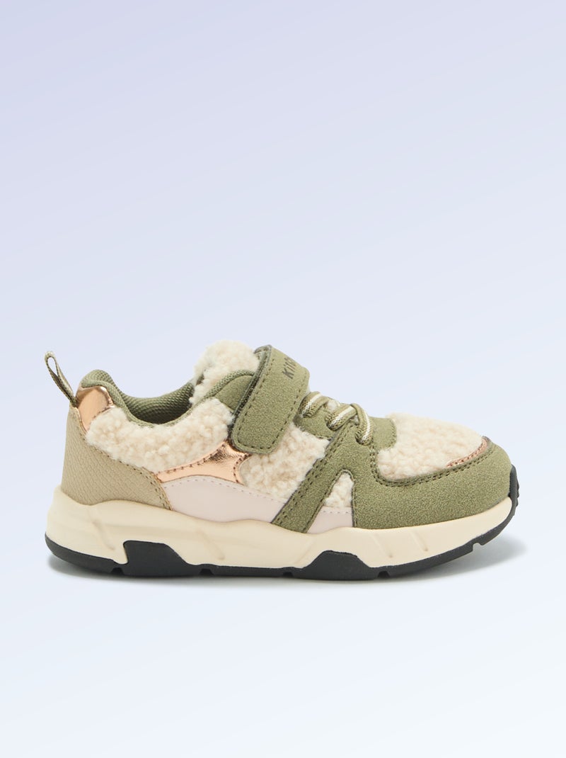 Zapatillas bajas de antelina y efecto borreguito Kaki - Kiabi