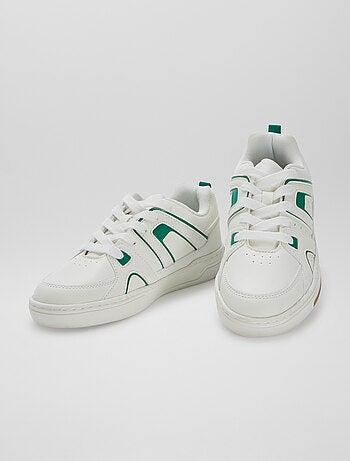 Zapatillas bajas de estilo deportivo