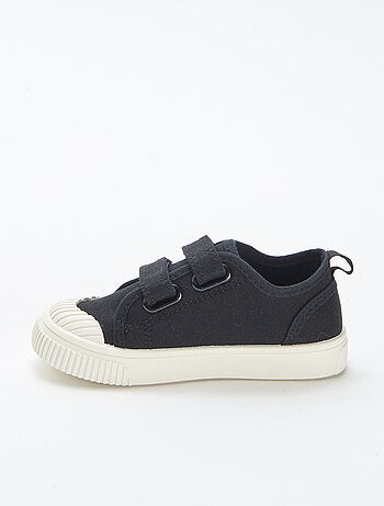 Zapatillas bajas de tela con velcros