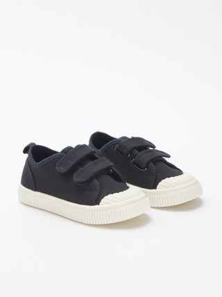 Zapatillas bajas de tela con velcros