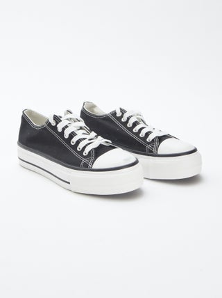 Zapatillas bajas de tela
