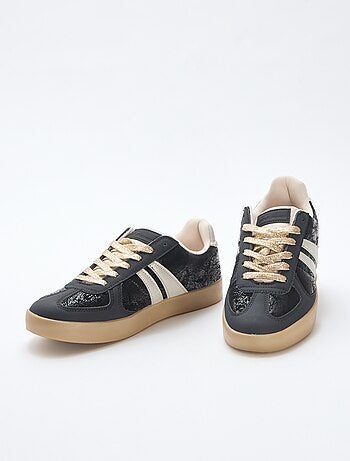 Zapatillas bajas efecto oro