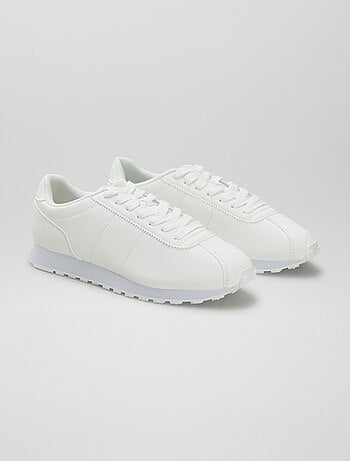Zapatillas bajas estilo retro
