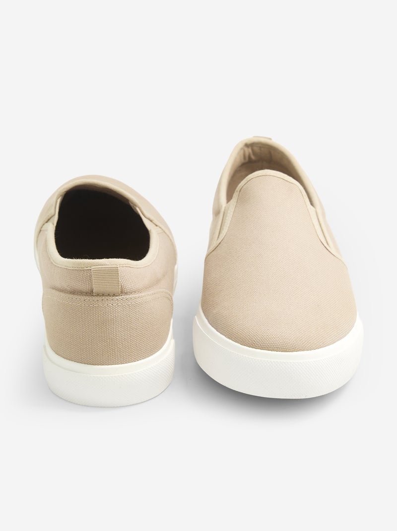Zapatillas bajas slip-on Beige - Kiabi