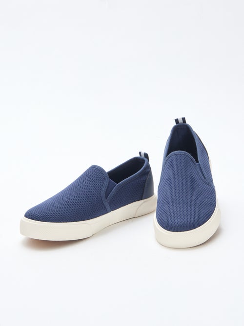 Zapatillas bajas slip-on de malla lisa - Kiabi