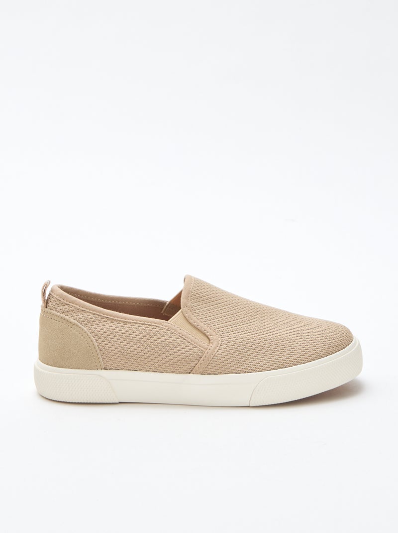 Zapatillas bajas slip-on de malla lisa Beige - Kiabi
