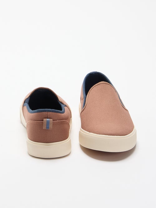 Zapatillas bajas slip-on - Kiabi Zapatillas bajas slip-on - Kiabi