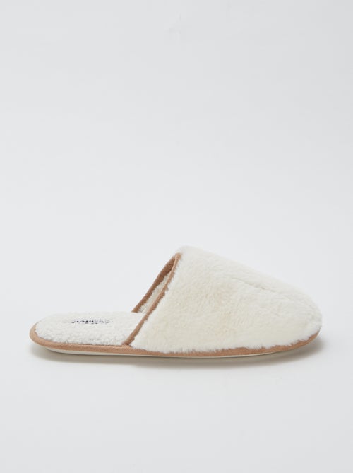 Zapatillas básicas de pelo sintético - Kiabi