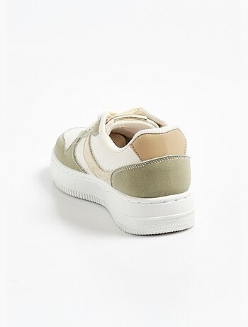 Zapatillas bicolor con detalles metalizados - AFIBEL