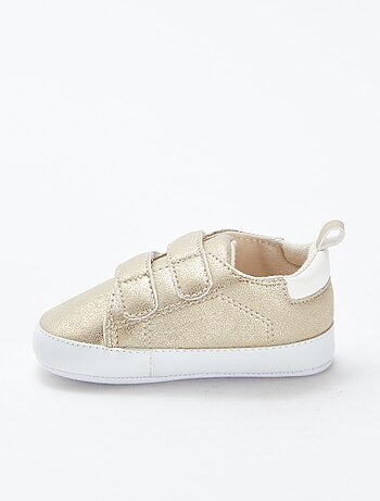 Zapatillas bicolor con velcro