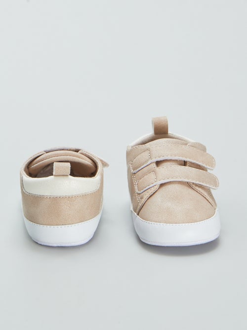 Zapatillas bicolor con velcro - Kiabi