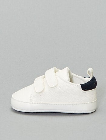 Zapatillas bicolor con velcro - Kiabi