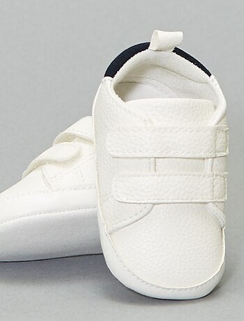 Zapatillas bicolor con velcro - Kiabi