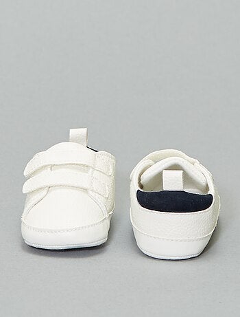Zapatillas bicolor con velcro
