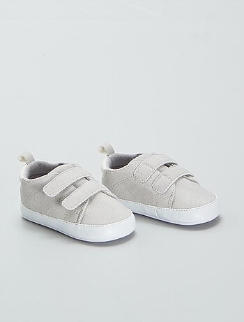 Zapatillas bicolor con velcro
