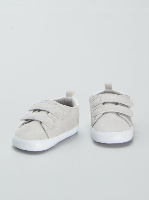 Zapatillas bicolor con velcro - Kiabi