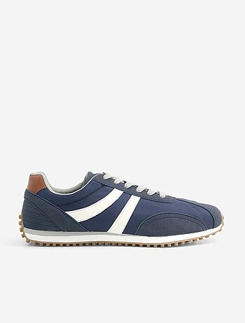 Zapatillas bicolores con cordones