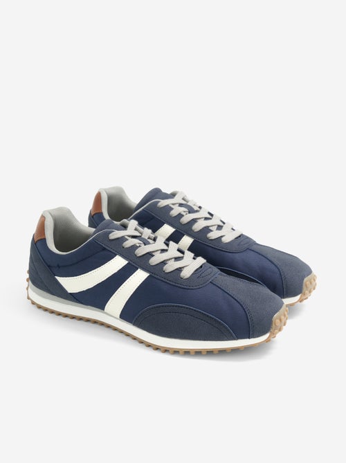 Zapatillas bicolores con cordones - Kiabi Zapatillas bicolores con cordones - Kiabi