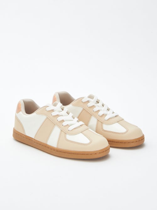 Zapatillas bicolores con cordones - Kiabi