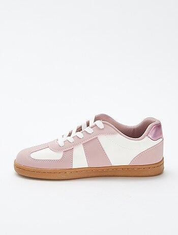 Zapatillas bicolores con cordones