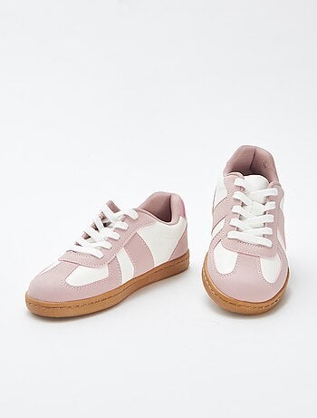 Zapatillas bicolores con cordones