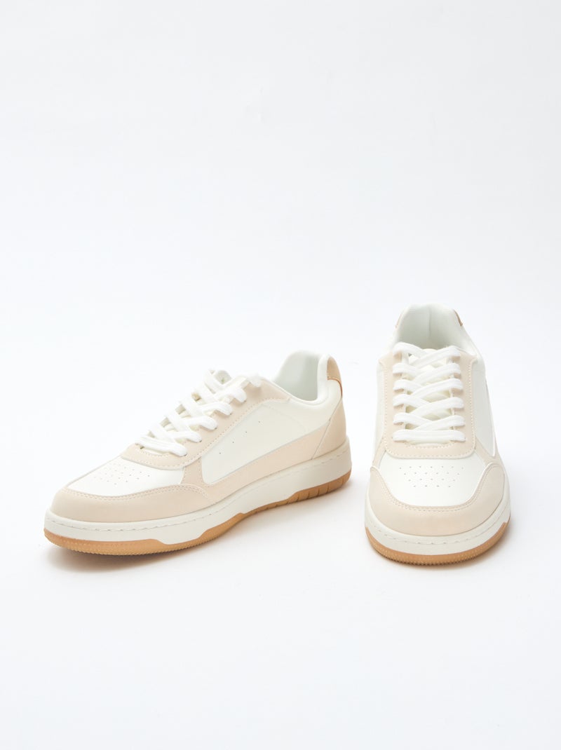 Zapatillas bicolores con detalles dorados Beige - Kiabi