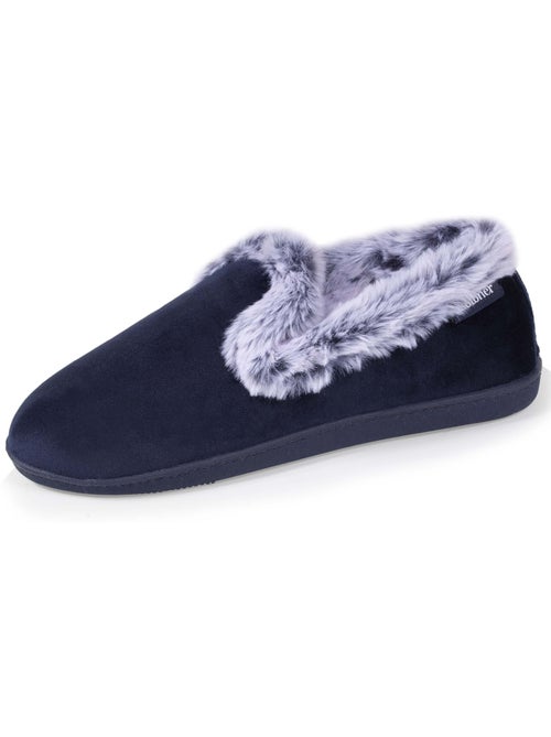 Zapatillas cerradas detalles de piel sintética mujer isotoner - Kiabi Zapatillas cerradas detalles de piel sintética mujer isotoner - Kiabi
