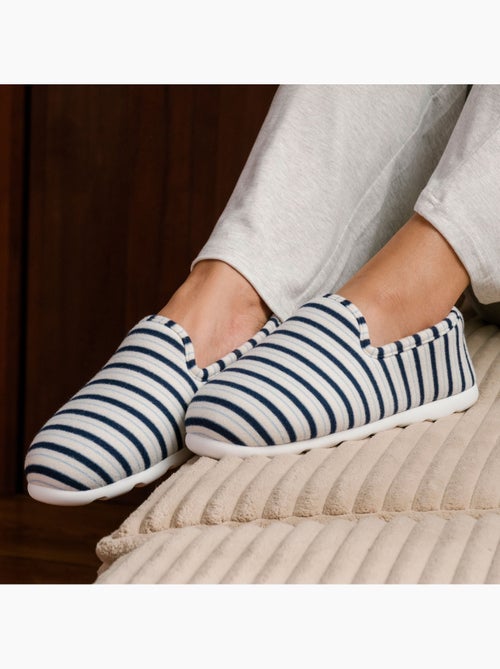 Zapatillas cerradas plantillas ergonómicas muy cómodas de mujer Isotoner - Kiabi