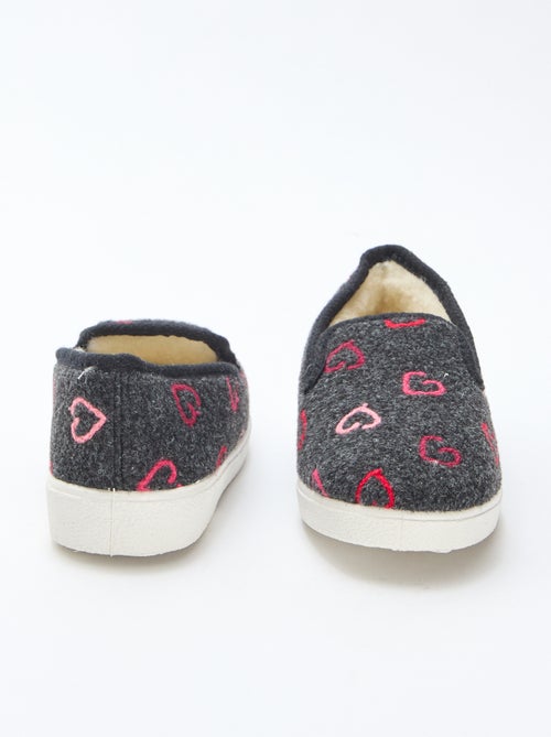 Zapatillas charentaises con corazones bordados - Kiabi