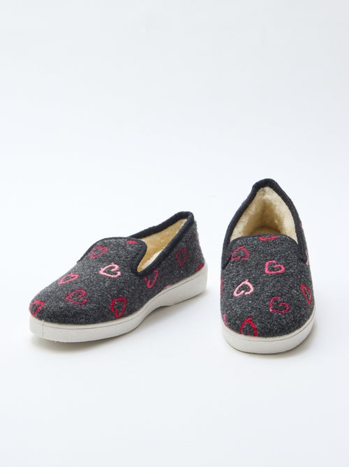 Zapatillas charentaises con corazones bordados - Kiabi