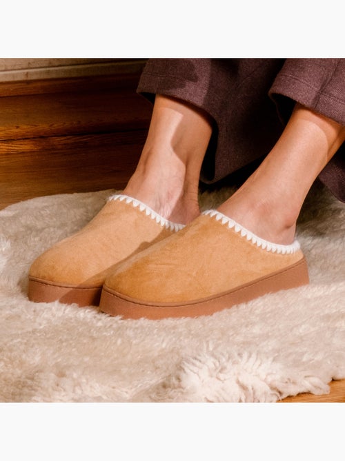 Zapatillas chinelas con tacón de cuña de 3,5 cm, muy cómodo mujer Isotoner - Kiabi