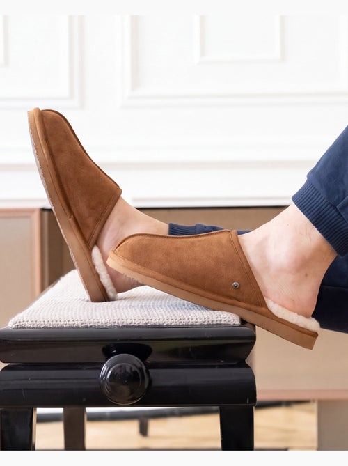 Zapatillas chinelas en cuero con forro de piel sintética hombre isotoner - Kiabi