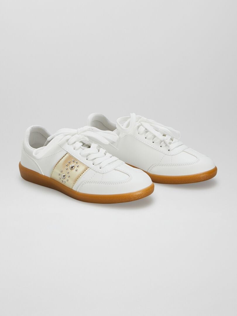 Zapatillas con apliques dorados BLANCO - Kiabi