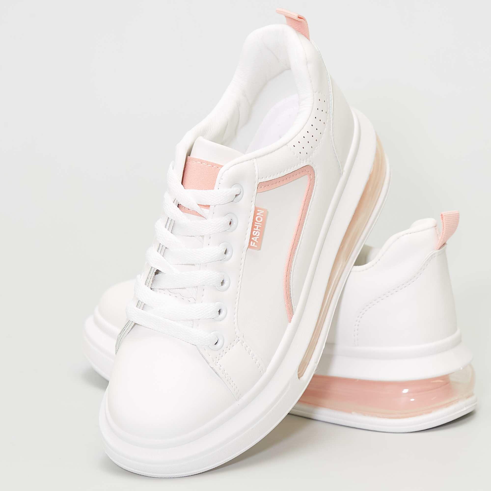 Zapatillas con cámara de aire Mujer talla 34 a 48 gris Kiabi 22,00€ Zapatillas con cámara de aire Mujer talla 34 a 48 gris Kiabi 22,00€