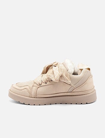 Zapatillas con cordones