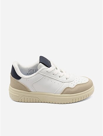 Zapatillas con cordones