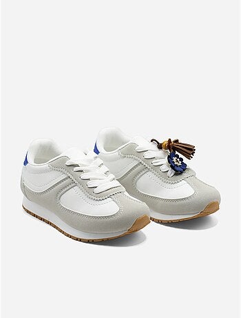 Zapatillas con cordones
