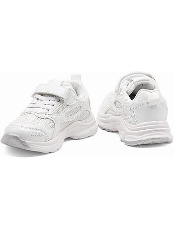 Zapatillas con cordones