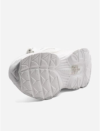 Zapatillas con cordones