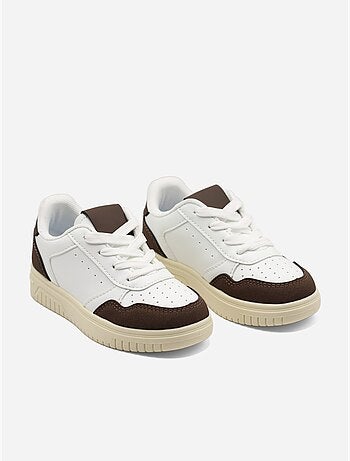 Zapatillas con cordones