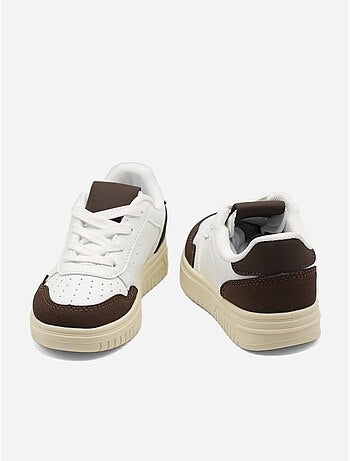Zapatillas con cordones
