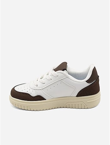 Zapatillas con cordones