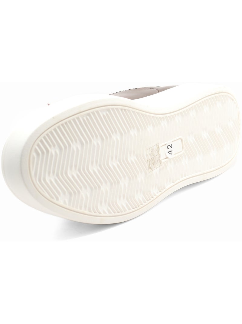 Zapatillas con cordones Marrón - Kiabi